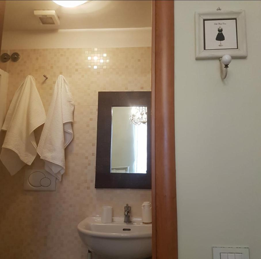 Bed and Breakfast Dante Roma Esterno foto